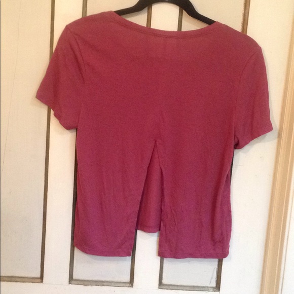 Forever 21 t-shirt - Picture 3 of 4